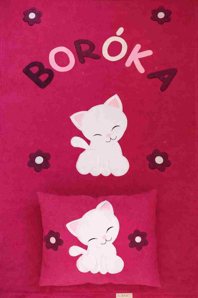 Baboo-Cica virágokkal névre szóló gyermek takaró szett pink alapon